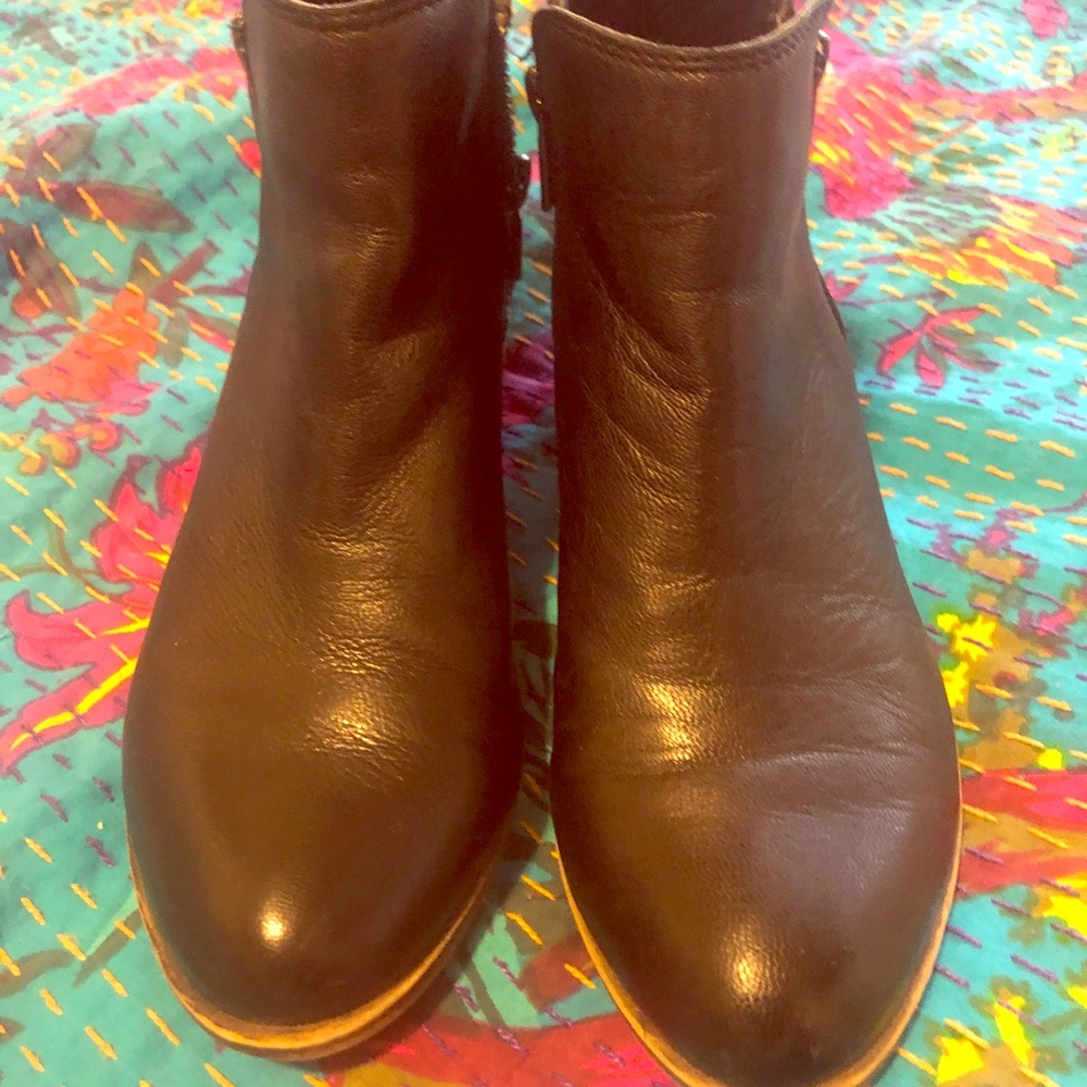 Lucky brand booties — Size 7
